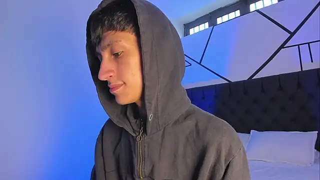 DereckCooperr online show from 03.12.25