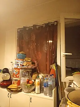 teekoine1 online show from 11.15.25