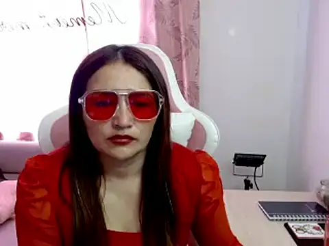 EVA GRAYS online show from 02.08.25