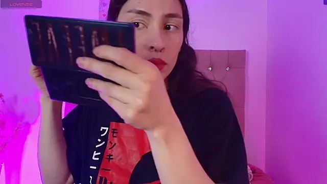 Snapshot of Katy_Van chatting on 09.19.25 Katy Van online show from 09.19.25