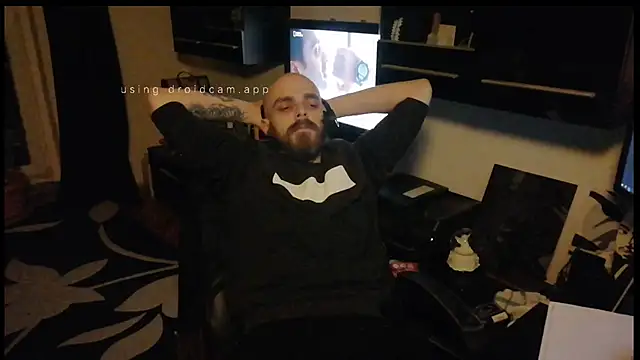 Snapshot of HardAlready chatting on 12.04.24 HardAlready online show from 12.04.24