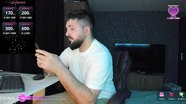 Snapshot of Eduu2322 chatting on 12.01.24 Eduu2322 online show from 12.01.24