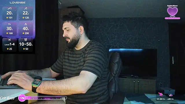 Snapshot of Eduu2322 chatting on 12.18.24 Eduu2322 online show from 12.18.24