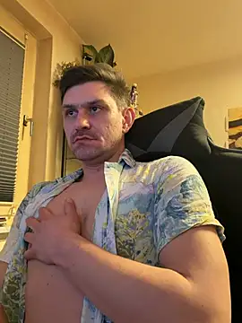 Snapshot of Shaiiboy chatting on 03.02.26 Shaiiboy online show from 03.02.26