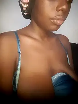 Saggy boobs online show from 12.12.24