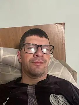 Juliano2289 online show from 04.23.26