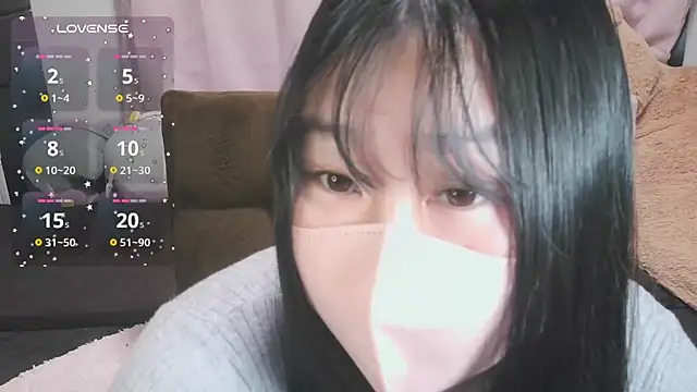 Snapshot of yuinyan3150 chatting on 02.15.26 yuinyan3150 online show from 02.15.26