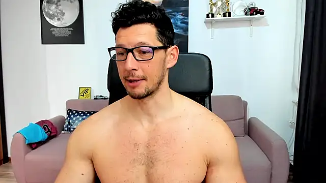 Snapshot of BrutusK08 chatting on 03.24.26 BrutusK08 online show from 03.24.26