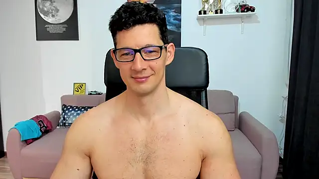 Snapshot of BrutusK08 chatting on 03.30.26 BrutusK08 online show from 03.30.26