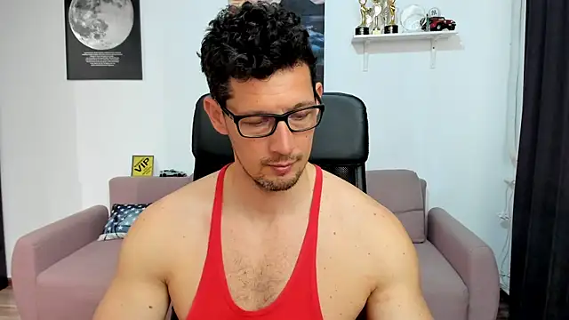 Snapshot of BrutusK08 chatting on 04.09.26 BrutusK08 online show from 04.09.26