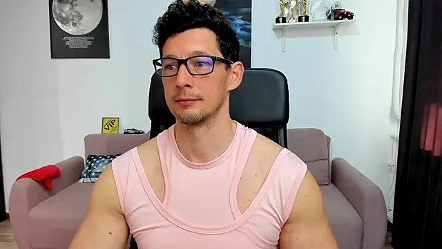 Snapshot of BrutusK08 chatting on 04.17.26 BrutusK08 online show from 04.17.26