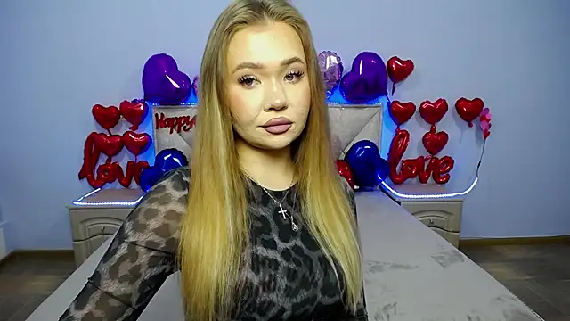 Snapshot of StacyYellig chatting on 02.03.25 StacyYellig online show from 02.03.25