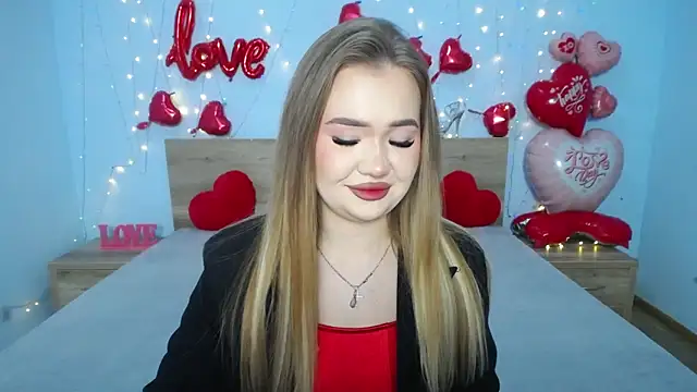 Snapshot of StacyYellig chatting on 02.14.25 StacyYellig online show from 02.14.25