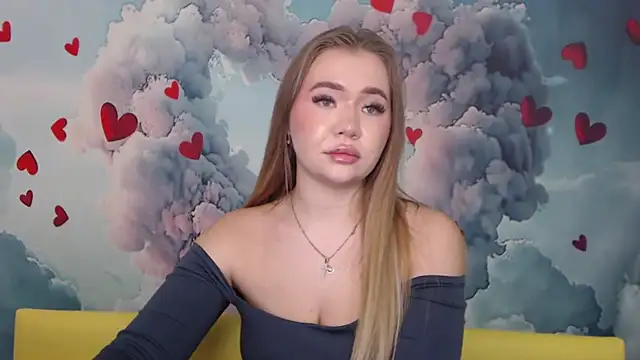 Snapshot of StacyYellig chatting on 02.20.25 StacyYellig online show from 02.20.25