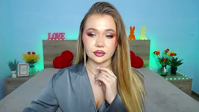 Snapshot of StacyYellig chatting on 03.09.25 StacyYellig online show from 03.09.25