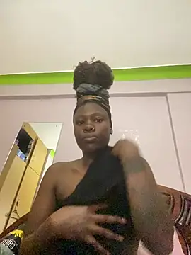 Snapshot of _BLVCKGIRL_SHERIF chatting on 07.10.26 BLVCKGIRL SHERIF online show from 07.10.26