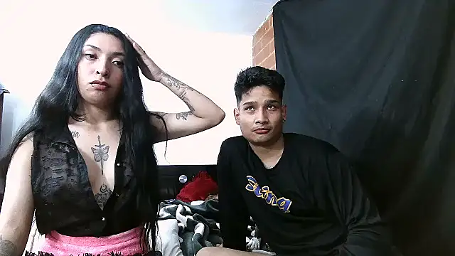 Snapshot of AngelinaPaker chatting on 12.28.24 AngelinaPaker online show from 12.28.24