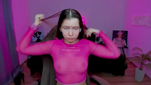 HelloRoxy online show from 11.20.25