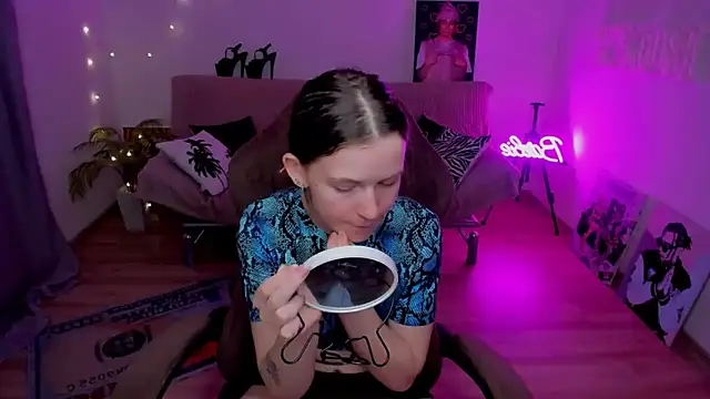 HelloRoxy online show from 02.06.26