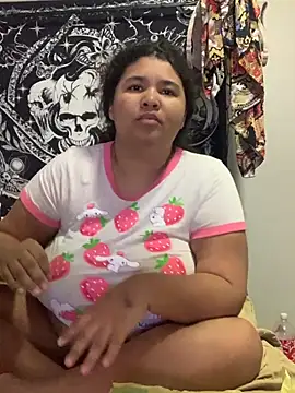 KittyLoroi online show from 11.07.25