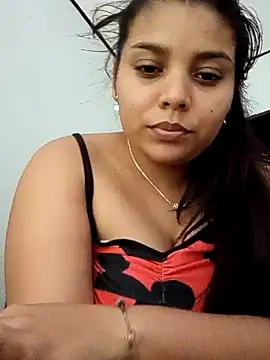 Snapshot of stefanie010 chatting on 12.30.24 stefanie010 online show from 12.30.24