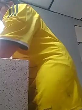 Snapshot of stefanie010 chatting on 01.11.25 stefanie010 online show from 01.11.25