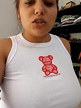 stefanie010 online show from 02.22.26