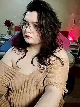 Snapshot of DenisHailey chatting on 01.03.25 DenisHailey online show from 01.03.25