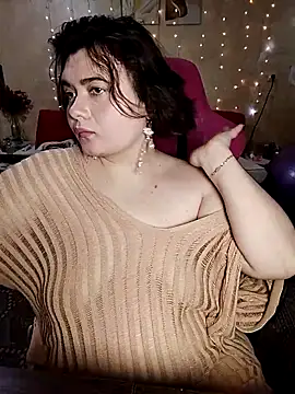 Snapshot of DenisHailey chatting on 10.26.25 DenisHailey online show from 10.26.25