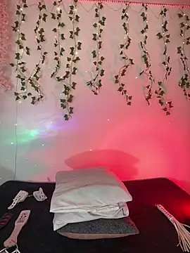 im marianaG online show from 02.23.26