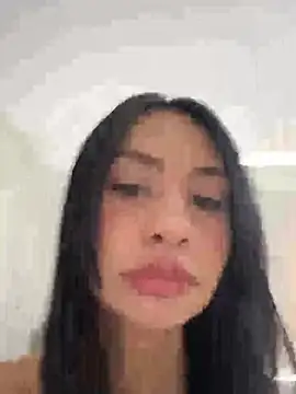 Snapshot of romma95 chatting on 07.16.26 romma95 online show from 07.16.26