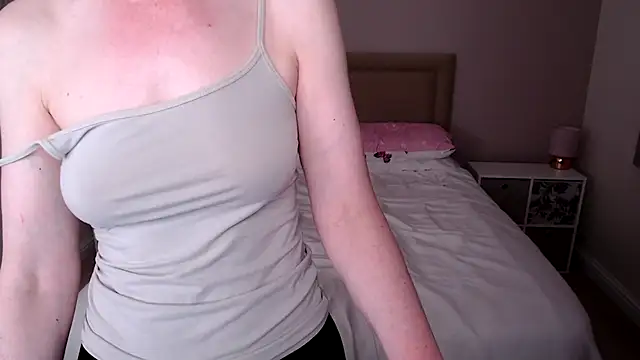 Snapshot of British_Goddess_Anna chatting on 03.22.25 British Goddess Anna online show from 03.22.25