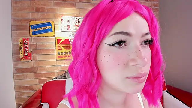 Snapshot of miss__pamela chatting on 09.19.25 miss  pamela online show from 09.19.25