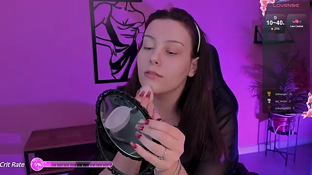 CoralineKeyns online show from 12.05.24