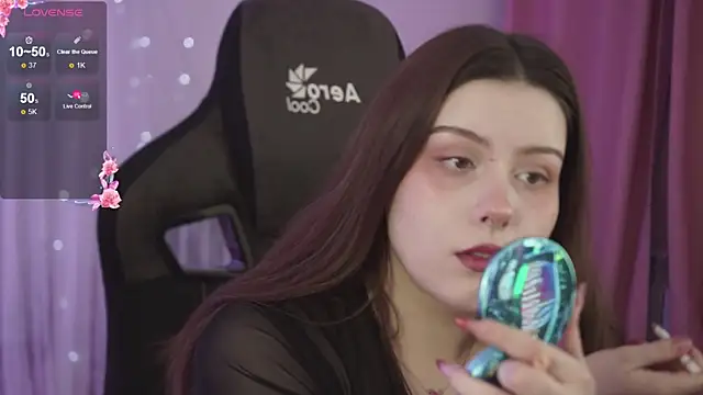 CoralineKeyns online show from 03.19.25