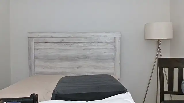 Carmen Cream online show from 11.08.25