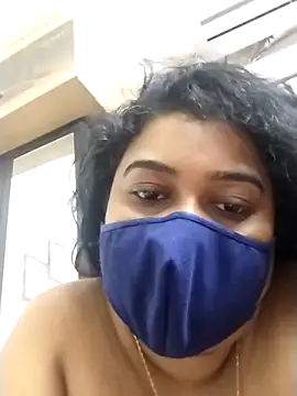 Snapshot of indianlisa5 chatting on 09.13.25 indianlisa5 online show from 09.13.25