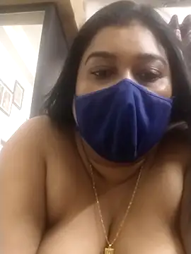 Snapshot of indianlisa5 chatting on 09.20.25 indianlisa5 online show from 09.20.25