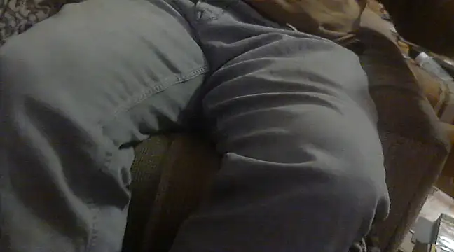 T-onyi online show from 02.21.25