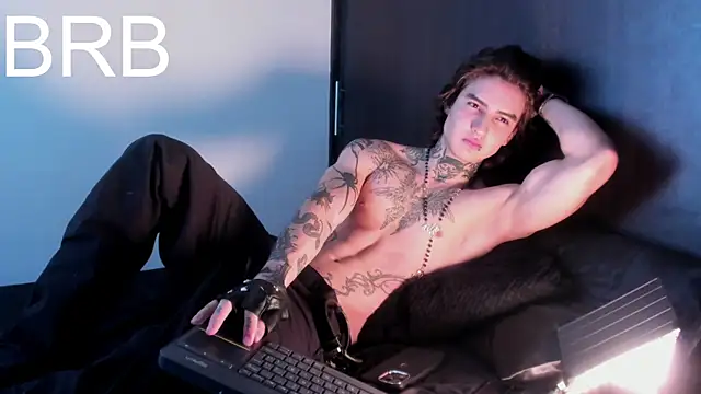 dantecoppolaa  online show from 03.15.25