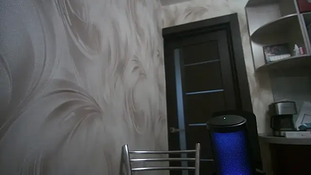 Snapshot of MoorderxDoll chatting on 12.24.24 MoorderxDoll online show from 12.24.24