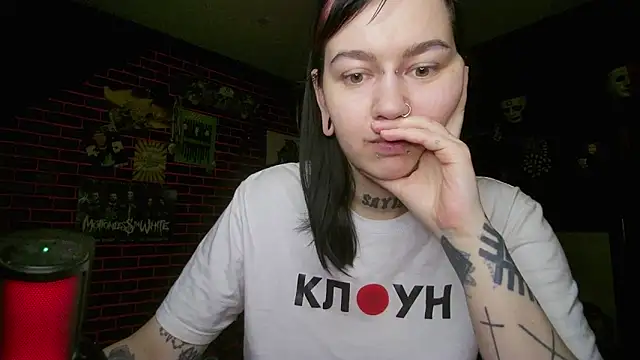 MoorderxDoll online show from 03.25.26