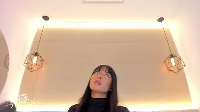 aprilalen online show from 11.11.25