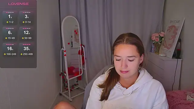 LovelyJessie online show from 02.21.26