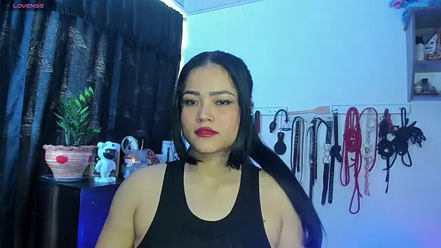 Snapshot of scarlet-kennedy98 chatting on 02.13.25 scarlet-kennedy98 online show from 02.13.25