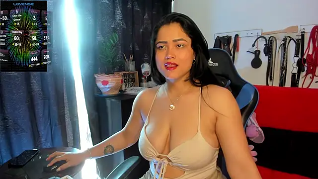Snapshot of scarlet-kennedy98 chatting on 02.20.25 scarlet-kennedy98 online show from 02.20.25