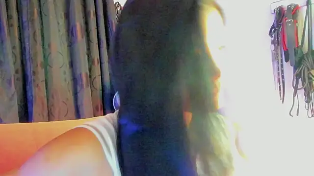 Snapshot of scarlet-kennedy98 chatting on 09.26.25 scarlet-kennedy98 online show from 09.26.25