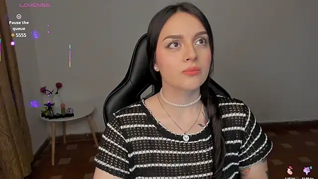 anaveleeez online show from 02.06.25