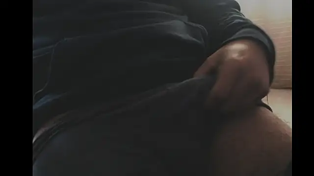Snapshot of Mich_XxX chatting on 01.14.25 Mich XxX online show from 01.14.25