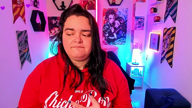 Snapshot of Luise_Meyrink chatting on 12.28.24 Luise Meyrink online show from 12.28.24